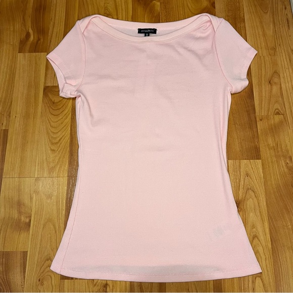 DYNAMITE | Ribbed Boat Neck T-shirt - Picture 4 of 9